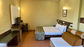 Upper Deck Resort - Highest Peak, Lonavala