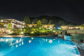 Upper Deck Resort - Highest Peak, Lonavala