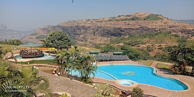 Upper Deck Resort - Highest Peak, Lonavala