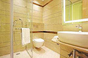 JRD Luxury