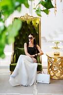 Elegance East Hotel - Boutique Class