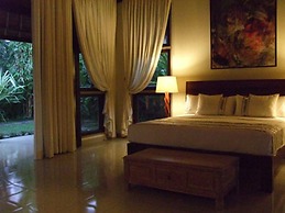 Villa Puri Darma Agung