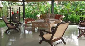 Villa Puri Darma Agung