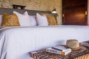 Leopard Mountain Safari Lodge