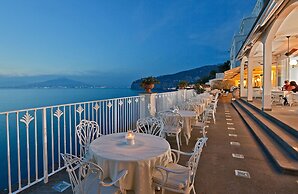 Grand Hotel Riviera