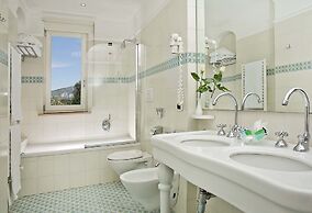 Grand Hotel Riviera