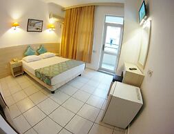 Kleopatra Carina Hotel