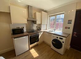 Crompton Guest House