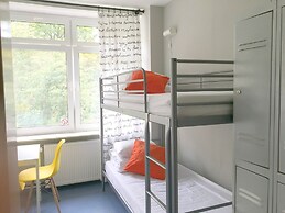Cloud Hostel