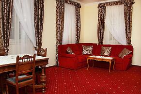 Hotel Przy Oślej Bramie - Zamek Książ