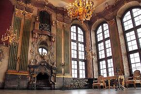 Hotel Przy Oślej Bramie - Zamek Książ