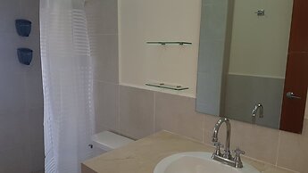 Hotel & Suites Nader