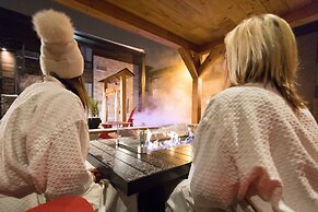 Hotel V