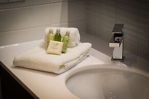 Hotel V