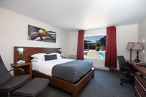 Hotel V