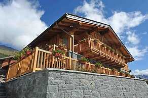 Gresil Residence