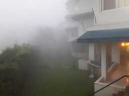 Sunrise Hill Resort