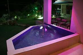 Sunrise Hill Resort
