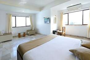 Sunrise Hill Resort
