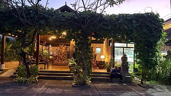 Sari Bunga Hotel