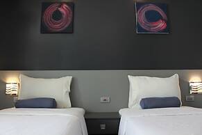 Leez Inn Malate