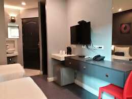 Leez Inn Malate