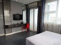Leez Inn Malate