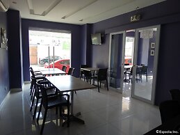 Leez Inn Malate