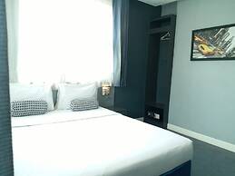 Leez Inn Malate