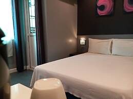 Leez Inn Malate