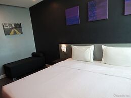 Leez Inn Malate