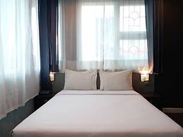 Leez Inn Malate