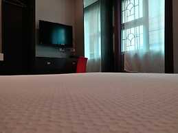 Leez Inn Malate