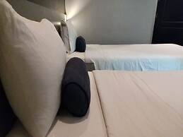 Leez Inn Malate