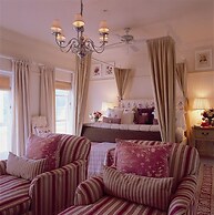 Kurland Hotel