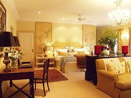 Kurland Hotel