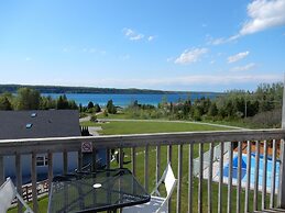 Waterview On The Bay