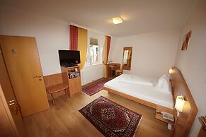 Der Marienhof Hotel Garni