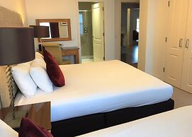 Inverness City Suites