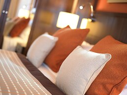 Best Western Plus Milford Hotel