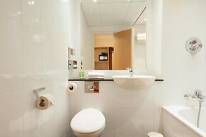 Best Western Plus Milford Hotel