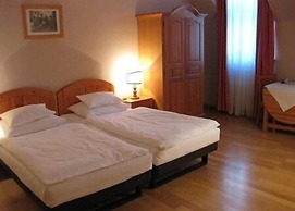 Hotel Caroline