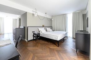 Hotel Caroline