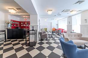 Hotel Caroline