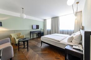 Hotel Caroline