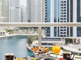 Mövenpick Hotel Jumeirah Lakes Towers