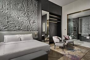 One Farrer Hotel