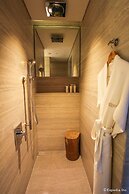 One Farrer Hotel