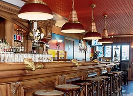 The Bulldog Hotel Silver Star