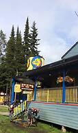The Bulldog Hotel Silver Star